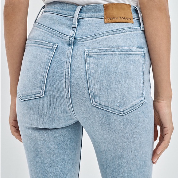 Aritzia Denim Forum Distressed High Rise Jeans - 25 - Picture 2 of 6